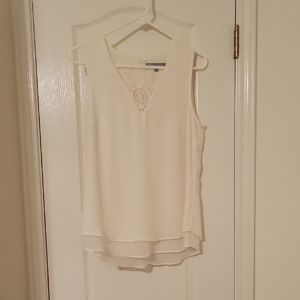 Daniel Rainn Cream V-Neck Layered Crochet Trim Tank